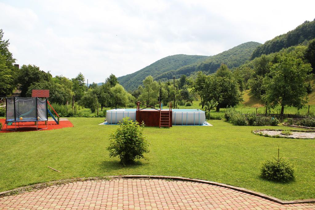 Svit Sontsya Tur'ya Polyana Zewnętrze zdjęcie